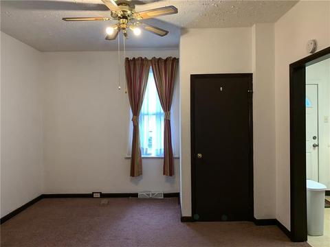 319 Jackson Ave, Vandergrift, PA 15690 photo 5