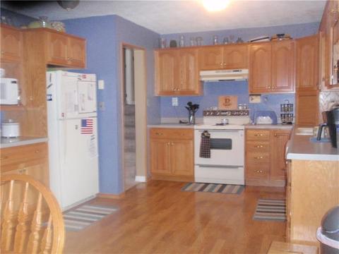 923 Vanderbilt St, Commodore, PA 15729 photo 6