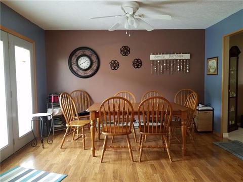 923 Vanderbilt St, Commodore, PA 15729 photo 5