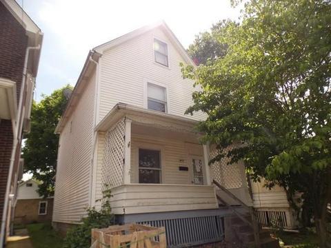 411 Walnut St, Vandergrift, PA 15690 photo 1