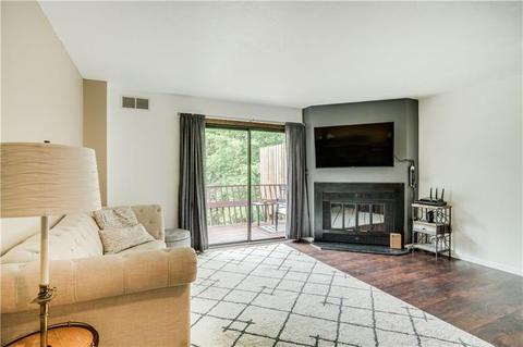 143 Forest Dr, Seven Fields, PA 16046 photo 3