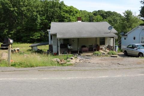 779 Story Rd, Export, PA 15632 photo 1