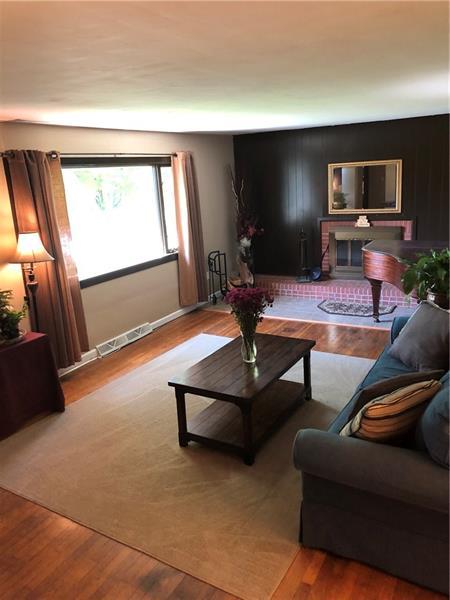383 Lively Rd, Eighty Four, PA 15330 photo 8