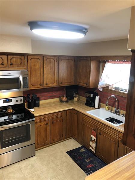 383 Lively Rd, Eighty Four, PA 15330 photo 3