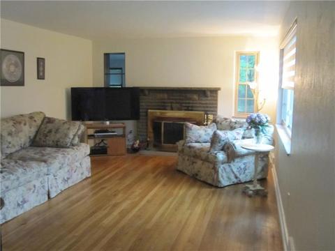 344 Brookside Blvd, Pittsburgh, PA 15241 photo 12