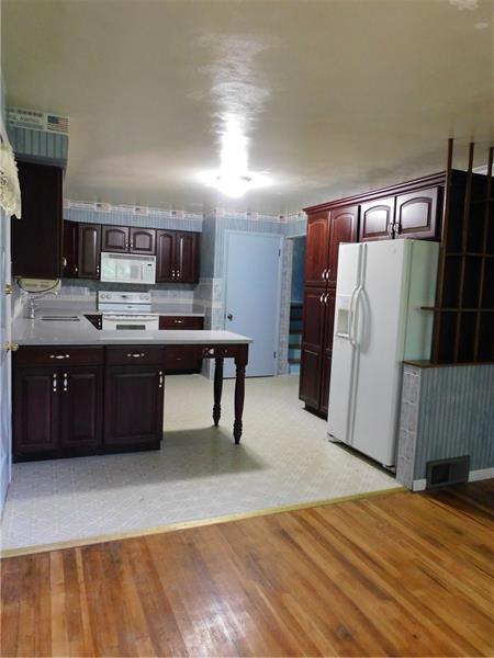 968 Chapel Rd, Monaca, PA 15061 photo 8
