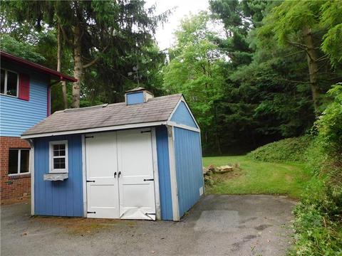 968 Chapel Rd, Monaca, PA 15061 photo 3