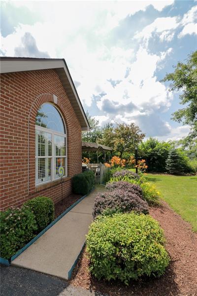 5131 Polo Fields Dr, Hampton, PA 15044 photo 4