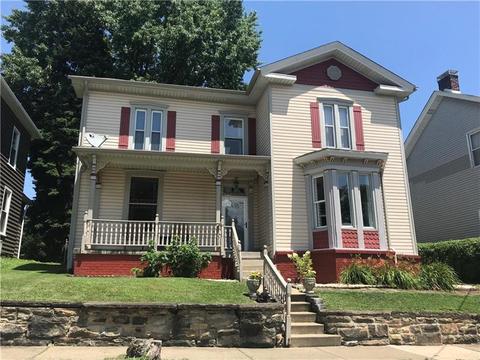 607 Walnut St, Irwin, PA 15642 photo 1