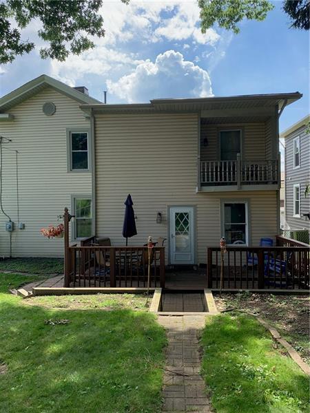 607 Walnut St, Irwin, PA 15642 photo 3