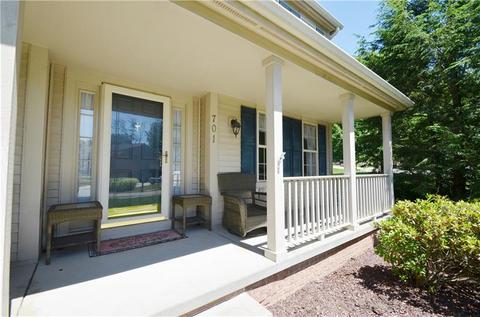 701 Reston Ct, Seven Fields, PA 16046 photo 2