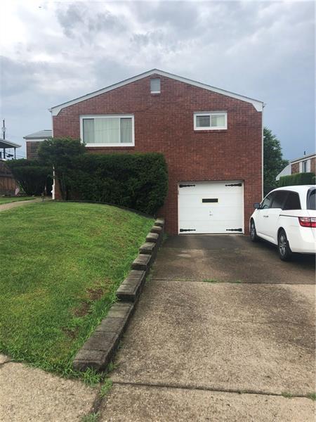 149 Eileen Dr, Brentwood, PA 15227 photo 3