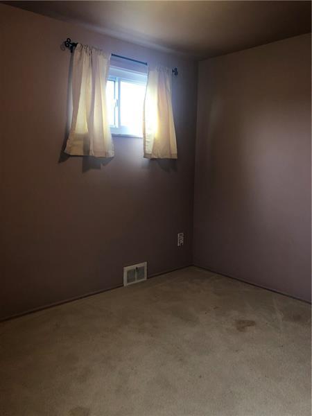 149 Eileen Dr, Brentwood, PA 15227 photo 18