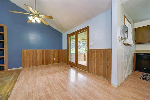 19 Concord, Irwin, PA 15642 photo 9