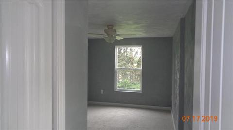 419 E 2nd St, Derry, PA 15627 photo 12