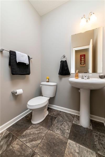 6415 Lindsey Ln, Export, PA 15632 photo 10