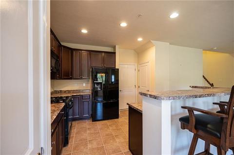 265 Broadstone Dr, Mars, PA 16046 photo 3