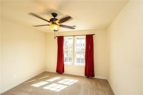 265 Broadstone Dr, Mars, PA 16046 photo 17