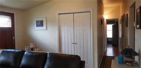 2 Donna Dr, Irwin, PA 15642 photo 4