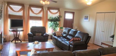 2 Donna Dr, Irwin, PA 15642 photo 7