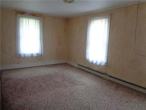 22 Herriman St, Commodore, PA 15729 photo 19