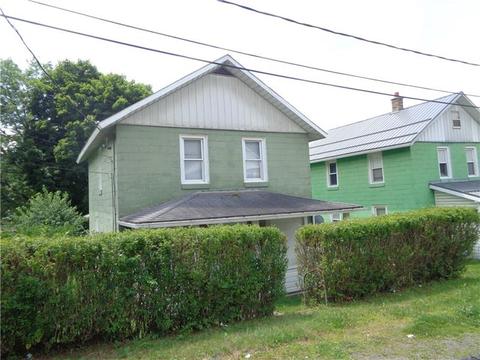 22 Herriman St, Commodore, PA 15729 photo 1