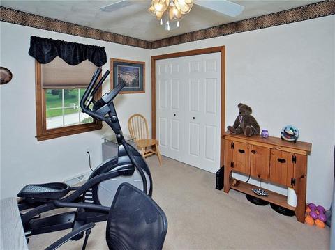 204 Frank Ct, Irwin, PA 15642 photo 15