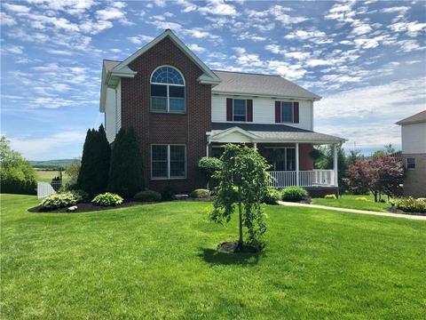 204 Frank Ct, Irwin, PA 15642 photo 1