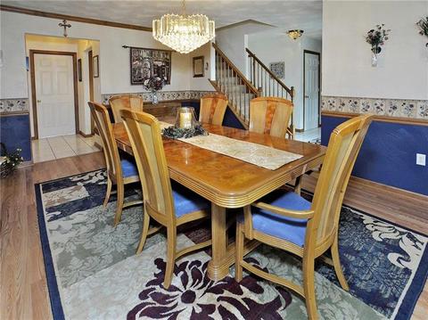 204 Frank Ct, Irwin, PA 15642 photo 4