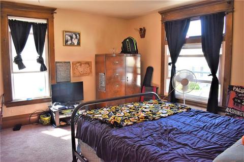 516 8th St, Irwin, PA 15642 photo 12