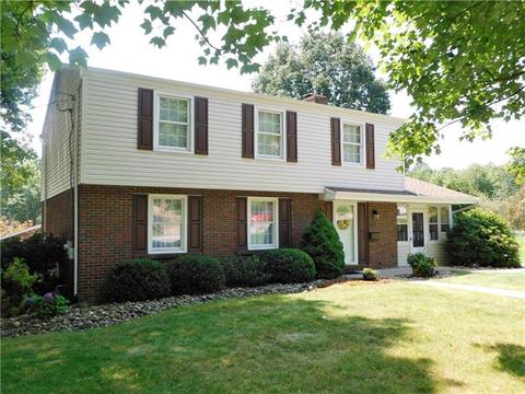 143 Windsor Dr, Irwin, PA 15642 photo 2