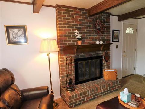 143 Windsor Dr, Irwin, PA 15642 photo 11