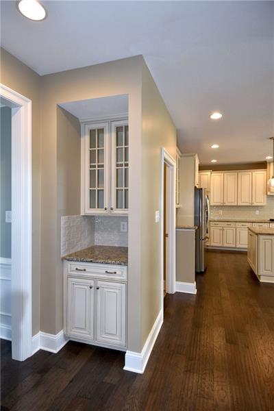 111 Minnock Dr, Mars, PA 16046 photo 5