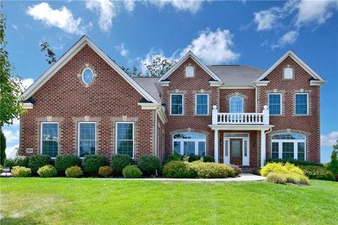 111 Minnock Dr, Mars, PA 16046 photo 1