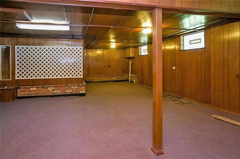 2757 Roselyn Dr, Export, PA 15632 photo 14