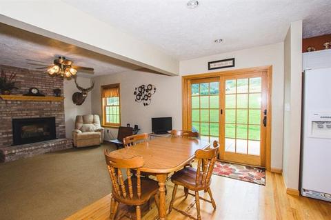 92 Azzo Rd, Eighty Four, PA 15330 photo 7