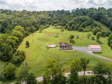 92 Azzo Rd, Eighty Four, PA 15330 photo 2