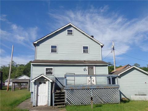 2053 2nd St, Apollo, PA 15613 photo 2