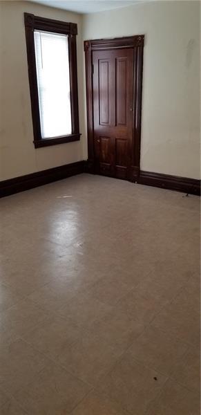 190 Ormsby Ave, Mount Oliver, PA 15210 photo 11