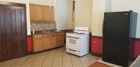 190 Ormsby Ave, Mount Oliver, PA 15210 photo 9