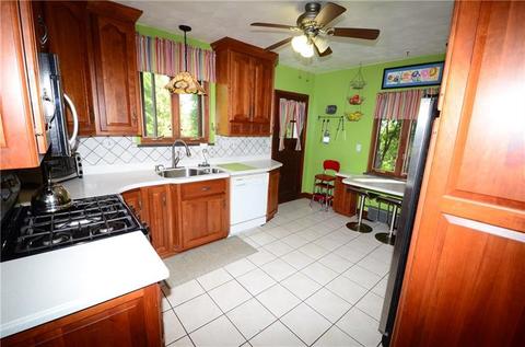 148 E Fairview Ave, Mccandless, PA 15237 photo 8