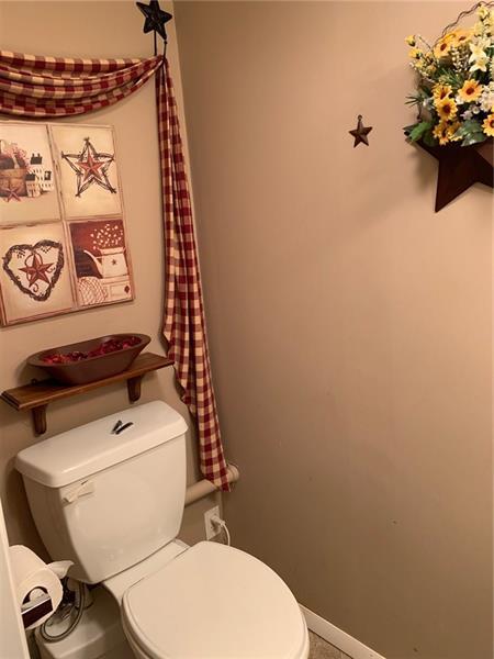 729 Old State Rd, Apollo, PA 15613 photo 22