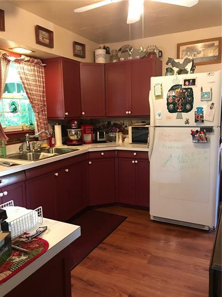 729 Old State Rd, Apollo, PA 15613 photo 16