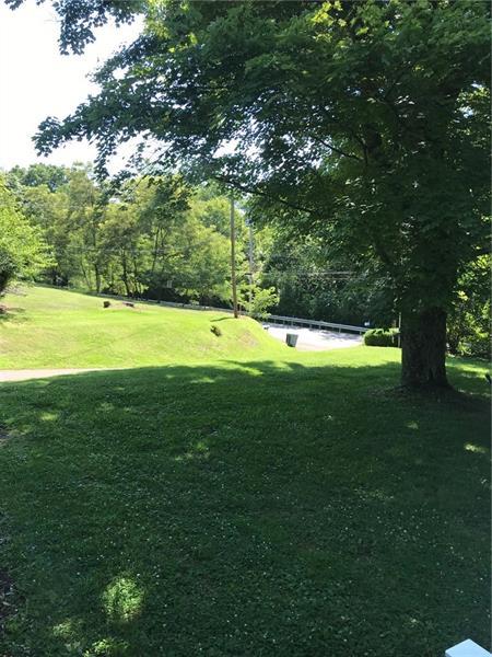729 Old State Rd, Apollo, PA 15613 photo 8