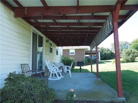 116 Eastern Dr, Lower Burrell, PA 15068 photo 17
