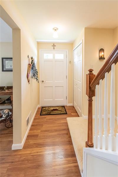 5805 Torrance Dr, Export, PA 15632 photo 11