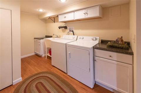 5805 Torrance Dr, Export, PA 15632 photo 18