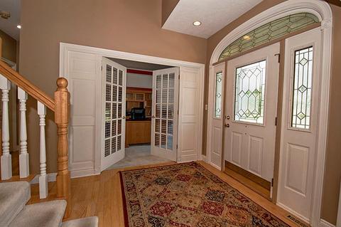 706 Winter Pine Dr, Mars, PA 16046 photo 2
