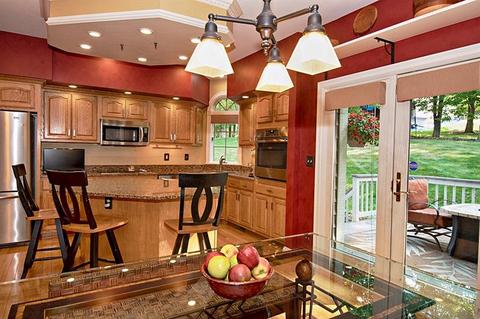 706 Winter Pine Dr, Mars, PA 16046 photo 9