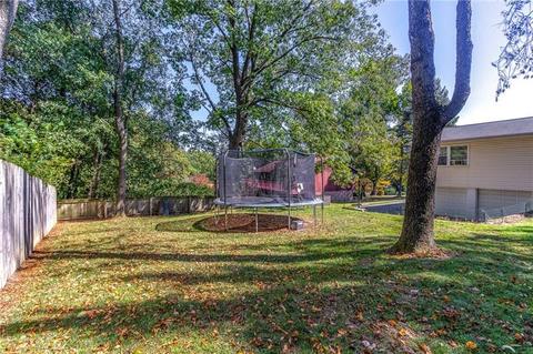 111 Chambers Dr, Monaca, PA 15061 photo 5